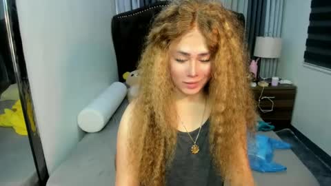 ERIKA 3 online show from 1, 3, 2025