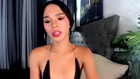 asianpetiteprincess online show from 7, 6, 2026