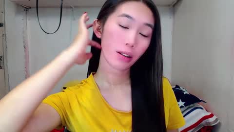 Snapshot of asianqt19 chatting on 3, 1, 2025 J A D E online show from 3, 1, 2025