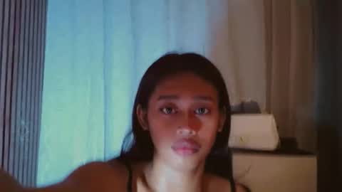 kisses online show from 6, 6, 2026