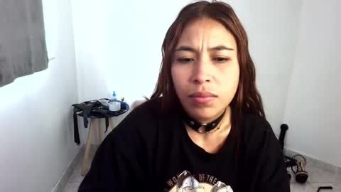 Snapshot of asiri_smith chatting on 7, 5, 2026 Asiri online show from 7, 5, 2026