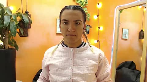 ASLY online show from 20, 1, 2025