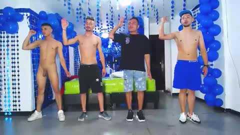 Snapshot of asmodeus7100 chatting on 22, 12, 2024 THOMAS AND DAMIAND online show from 22, 12, 2024