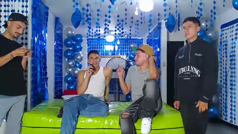 Snapshot of asmodeus7100 chatting on 17, 1, 2025 THOMAS AND DAMIAND online show from 17, 1, 2025