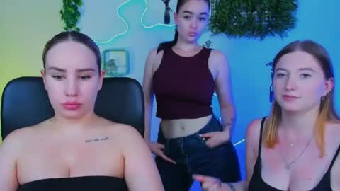 Snapshot of asol_muah chatting on 17, 7, 2026 Asol online show from 17, 7, 2026