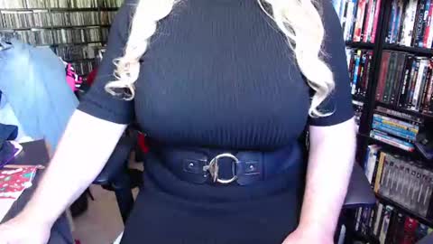 Snapshot of aspen_vale chatting on 12, 7, 2026 Aspen Vale online show from 12, 7, 2026