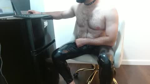 Snapshot of assfuck03 chatting on 16, 9, 2025 latex online show from 16, 9, 2025
