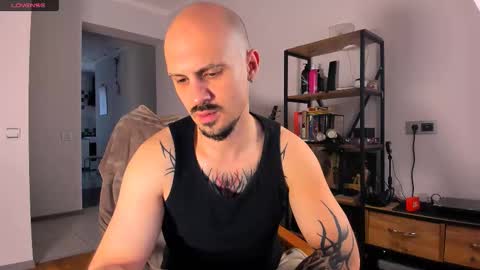 asshunter4k online show from 30, 10, 2025