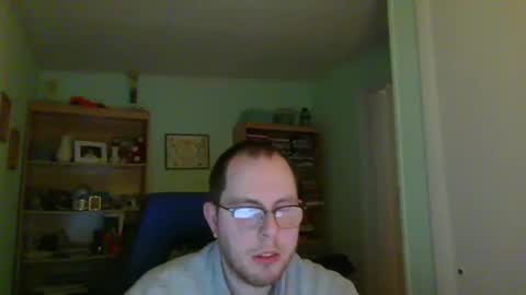 Snapshot of astg94 chatting on 8, 1, 2025 Andrew or Smiley Read the message in bold above the bio design for info on the situation. online show from 8, 1, 2025