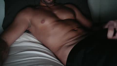 Snapshot of aston0 chatting on 25, 2, 2025 Aston online show from 25, 2, 2025