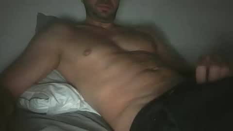 Snapshot of aston0 chatting on 5, 10, 2025 Aston online show from 5, 10, 2025