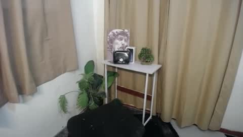 Anna online show from 24, 1, 2025