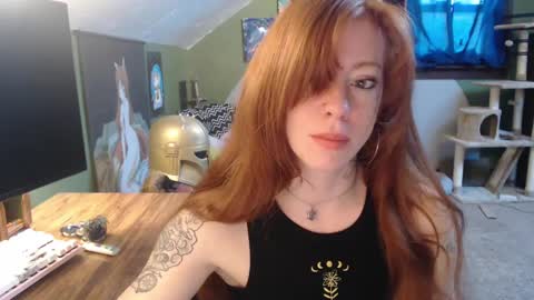 AstraeaSiren online show from 17, 1, 2025