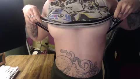 AstraeaSiren online show from 9, 10, 2025