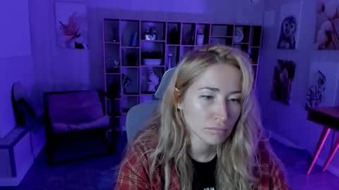 Snapshot of astramonroe chatting on 21, 9, 2025 astramonroe online show from 21, 9, 2025