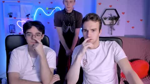 astren online show from 14, 2, 2026