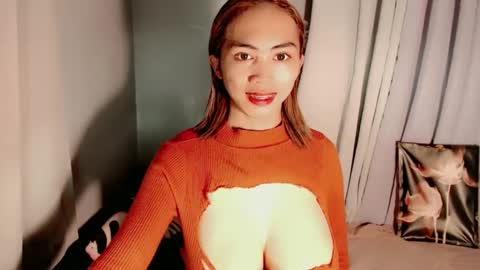 Snapshot of astrid_khalifa chatting on 18, 2, 2025 Astrid online show from 18, 2, 2025