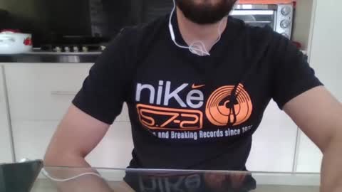 Snapshot of astro_boy_01 chatting on 19, 2, 2025 astro_boy_01 online show from 19, 2, 2025