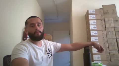 Snapshot of astro_boy_01 chatting on 17, 10, 2025 astro_boy_01 online show from 17, 10, 2025