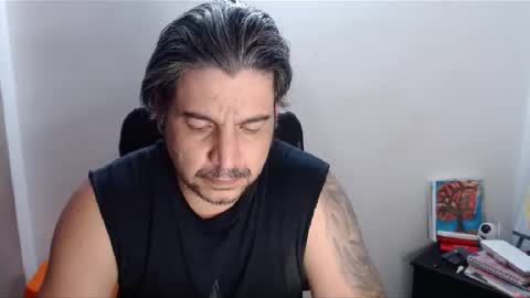 Snapshot of astton_nick chatting on 2, 12, 2024 Nick Astton online show from 2, 12, 2024