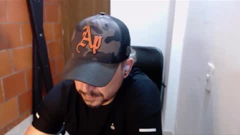 Snapshot of astton_nick chatting on 13, 2, 2025 Nick Astton online show from 13, 2, 2025