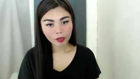 Snapshot of asuna_charming chatting on 14, 1, 2025 asuna_charming online show from 14, 1, 2025