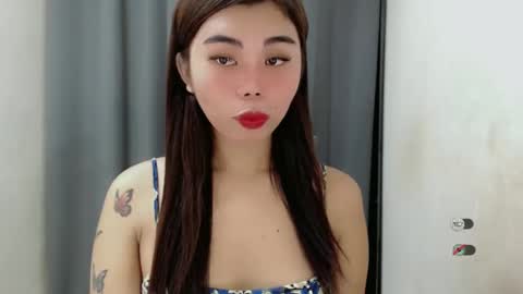 Snapshot of asuna_charming chatting on 4, 2, 2025 asuna_charming online show from 4, 2, 2025