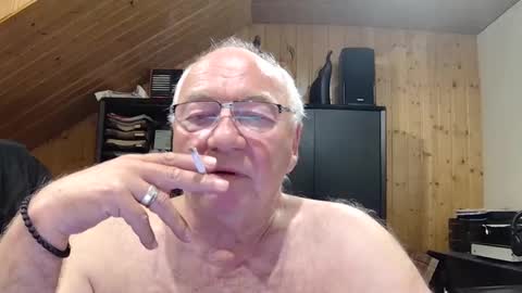 asusandy online show from 30, 4, 2026