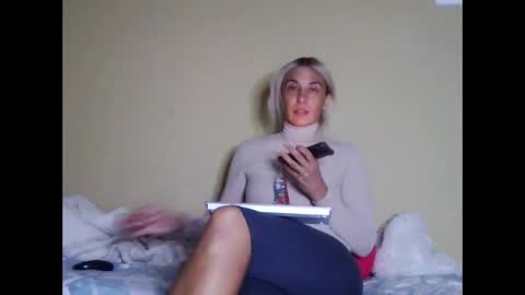 Snapshot of asyalu chatting on 1, 10, 2025 AsyaLu online show from 1, 10, 2025