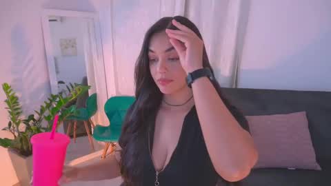 Snapshot of atena676 chatting on 29, 9, 2025 atena676 online show from 29, 9, 2025