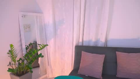 Snapshot of atena676 chatting on 1, 10, 2025 atena676 online show from 1, 10, 2025