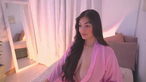 Snapshot of atena676 chatting on 24, 4, 2026 atena676 online show from 24, 4, 2026