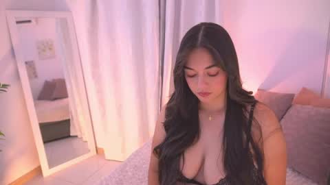 Snapshot of atena676 chatting on 25, 5, 2026 atena676 online show from 25, 5, 2026
