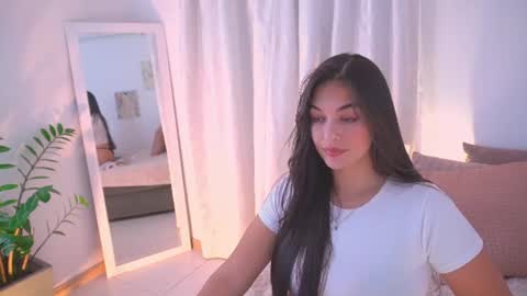 Snapshot of atena676 chatting on 13, 6, 2026 atena676 online show from 13, 6, 2026