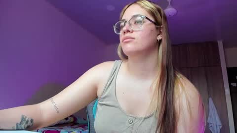 atenas online show from 6, 3, 2025