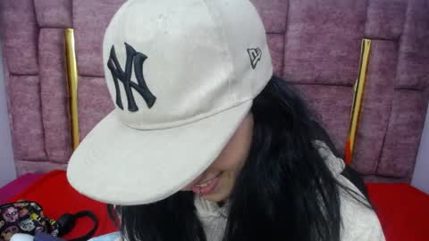 Snapshot of atenea_420 chatting on 22, 4, 2026 COLOMBIA online show from 22, 4, 2026