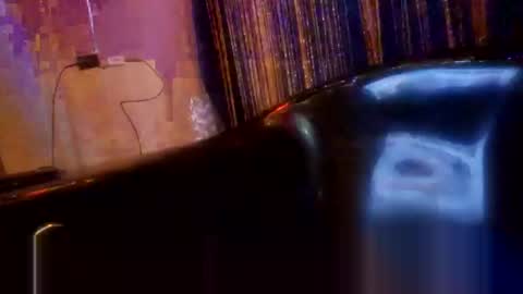 jonnyandrew online show from 7, 2, 2025