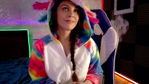 Athena Autumn online show from 2, 4, 2026