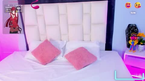 Snapshot of athenea__fox chatting on 24, 10, 2025 athenea__fox online show from 24, 10, 2025