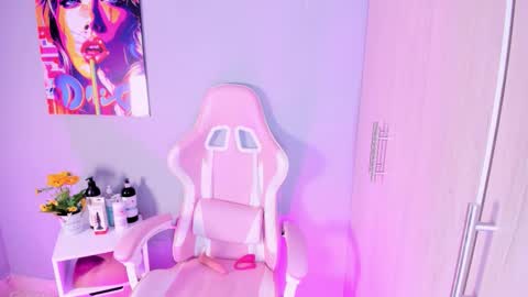 Snapshot of athenea__fox chatting on 24, 11, 2025 athenea__fox online show from 24, 11, 2025