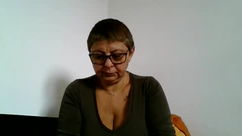 atikaarea online show from 6, 10, 2025