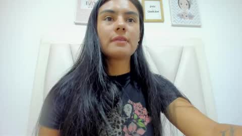 Snapshot of atilana_diaz chatting on 6, 5, 2026 Atilana Diaz online show from 6, 5, 2026