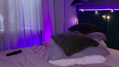 Snapshot of audreyalright chatting on 1, 3, 2025 Audrey online show from 1, 3, 2025