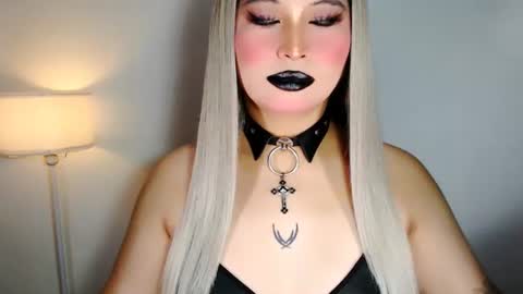 Snapshot of audreyholloway chatting on 14, 6, 2026 Audrey online show from 14, 6, 2026