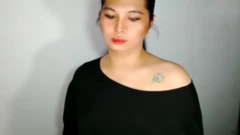 Snapshot of audreyholloway chatting on 17, 6, 2026 Audrey online show from 17, 6, 2026