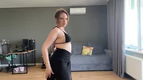 Snapshot of audriashearon chatting on 10, 6, 2026 Elene online show from 10, 6, 2026