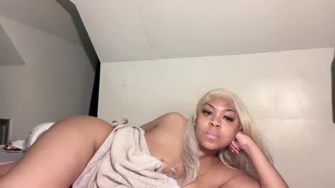 aunyxxx online show from 5, 2, 2025