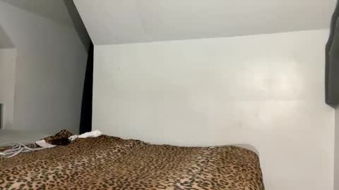 aunyxxx online show from 2, 3, 2025