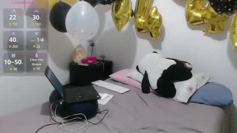 Snapshot of aurafuego chatting on 21, 4, 2026 Auro online show from 21, 4, 2026