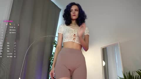 Lana online show from 9, 10, 2025